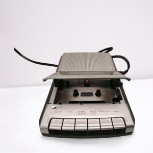 RADIO SHACK CTR-121 Portable Desktop Cassette Player